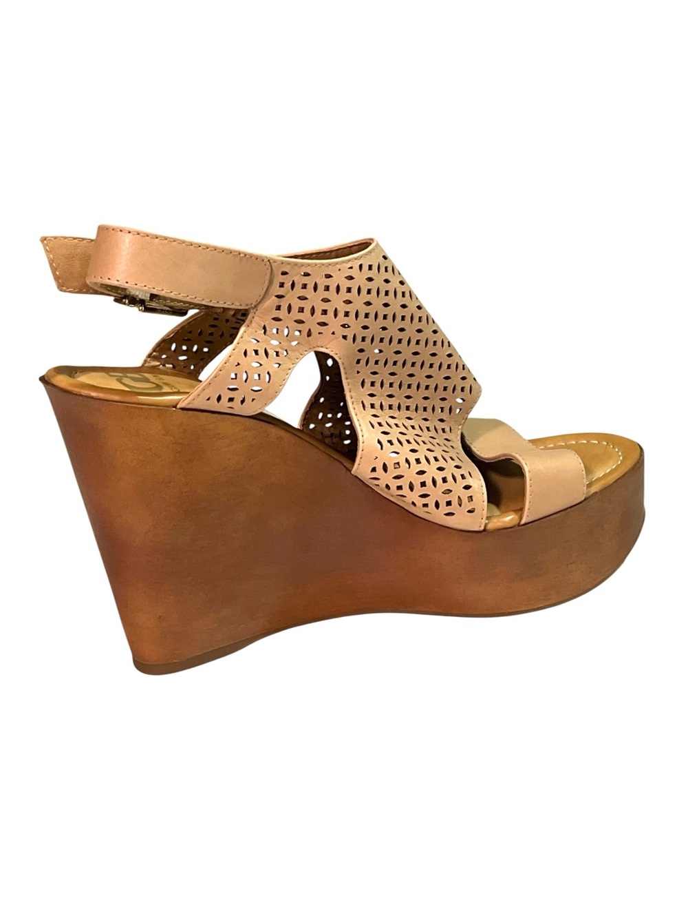 Gianni Bini GB Blush Nude Laser Cut Platform Wedge Sandals Size 8.5M
